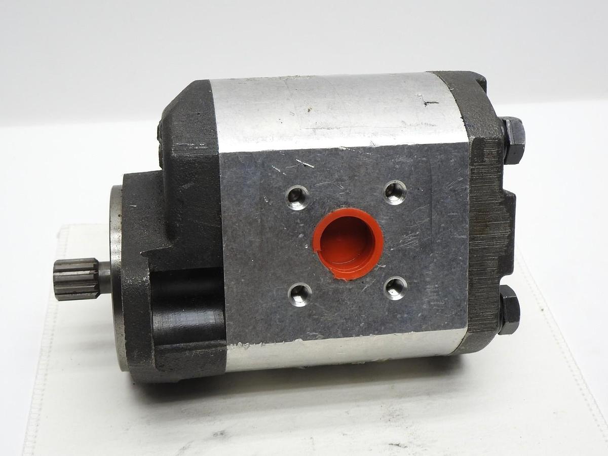 John Deere Hydraulic Pump # AL200830 HEMA Hydraulics