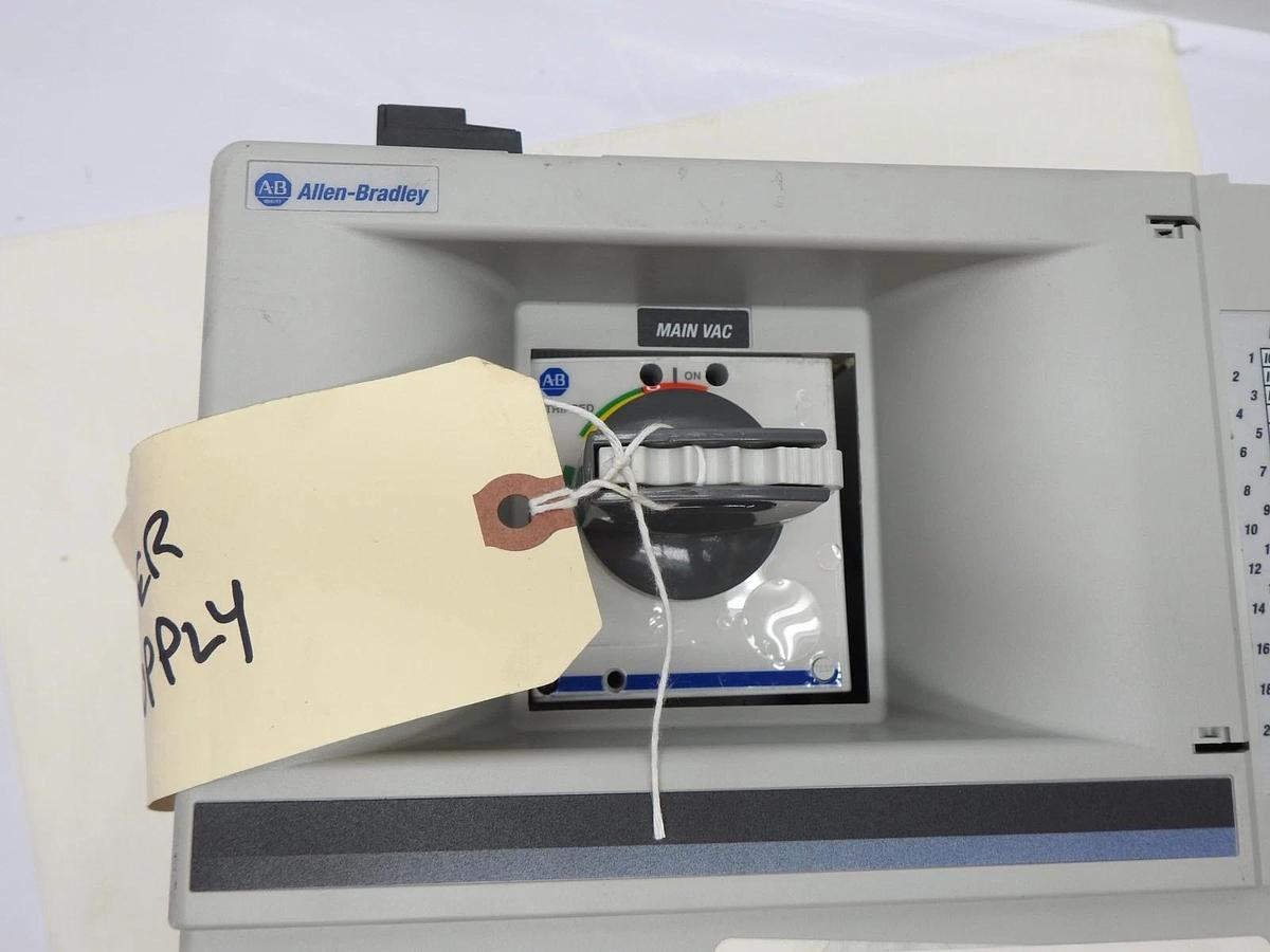 Allen Bradley 2094-BL50S SERIES B 460v Line Interface Module - READ DESC