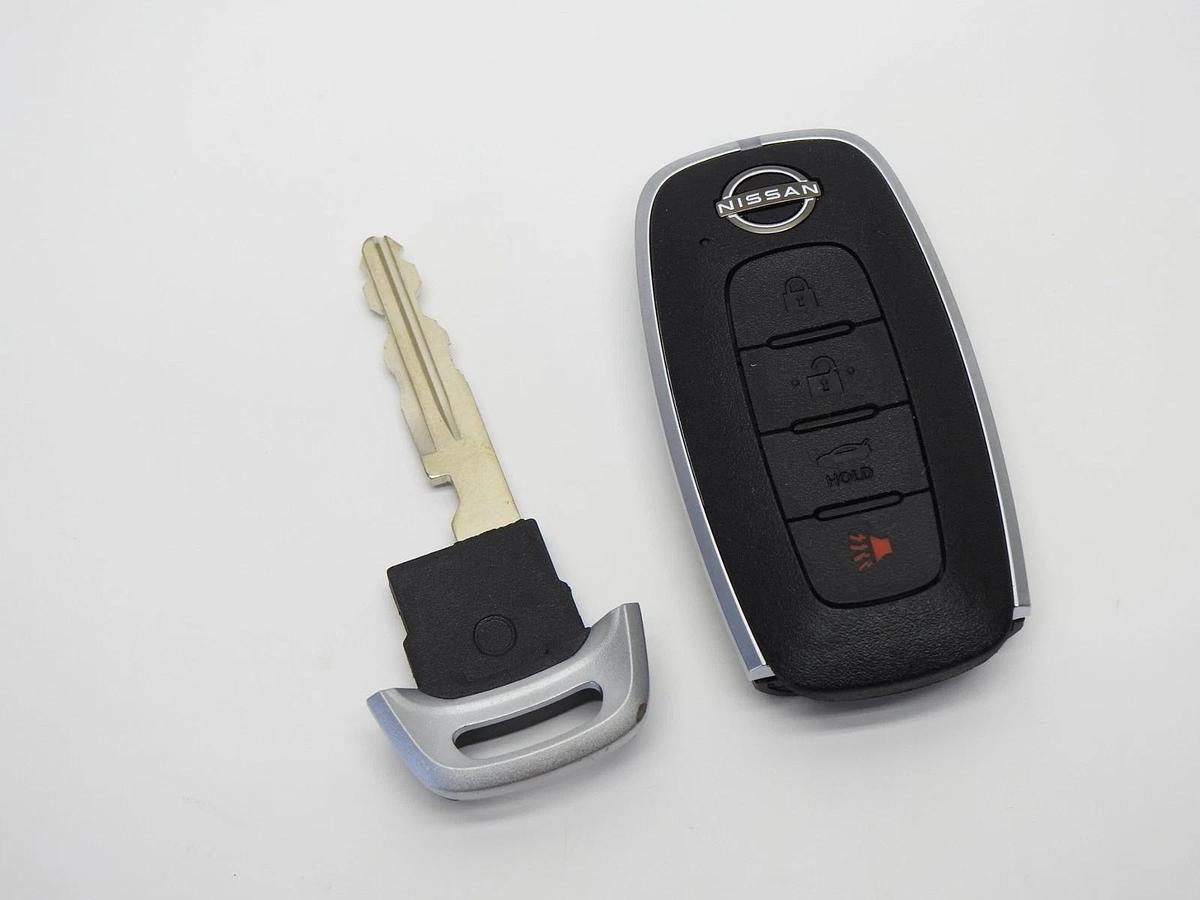 OEM NISSAN 2022-2025 VERSA SMART KEY KEYLESS REMOTE FOB S180146119 - MINT!