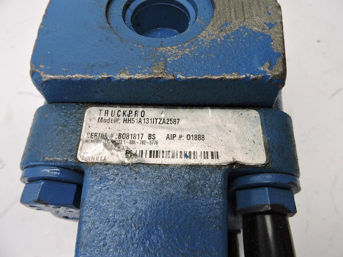 Permco 51A131ITZA2587 - HYD PUMP HH51A131ITZA2587 - NOB NEW!