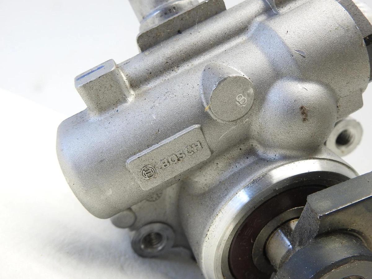OEM Bosch 53187704 Hydraulic Steering Pump 2014-21 Ram ProMaster - BROKE FLANGE