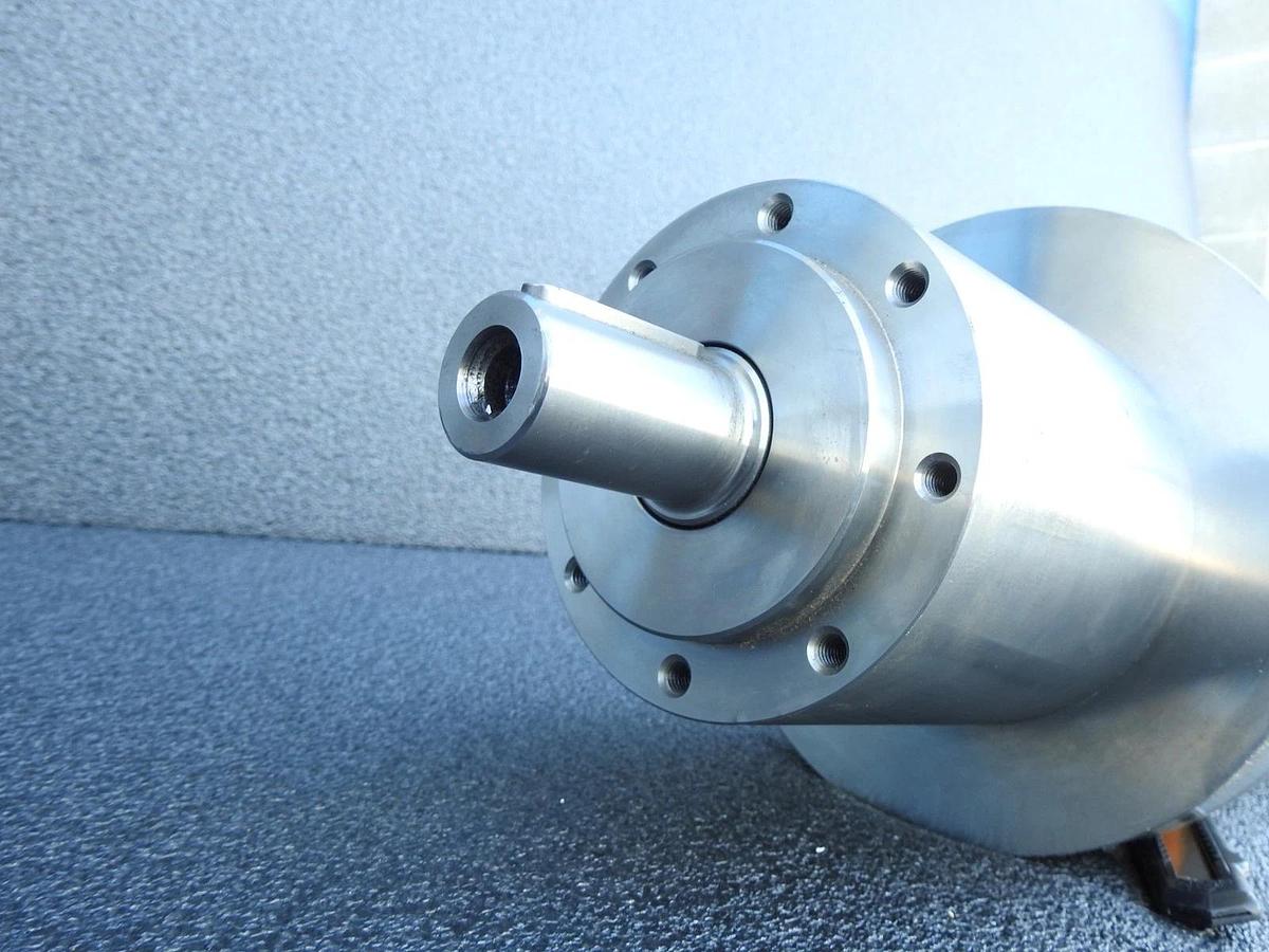 KSA 6416-1 Servo Motor E/I29/S19 #916739 3 PH Y 400V, 1,44 KW PLG-E 60 0070 0002