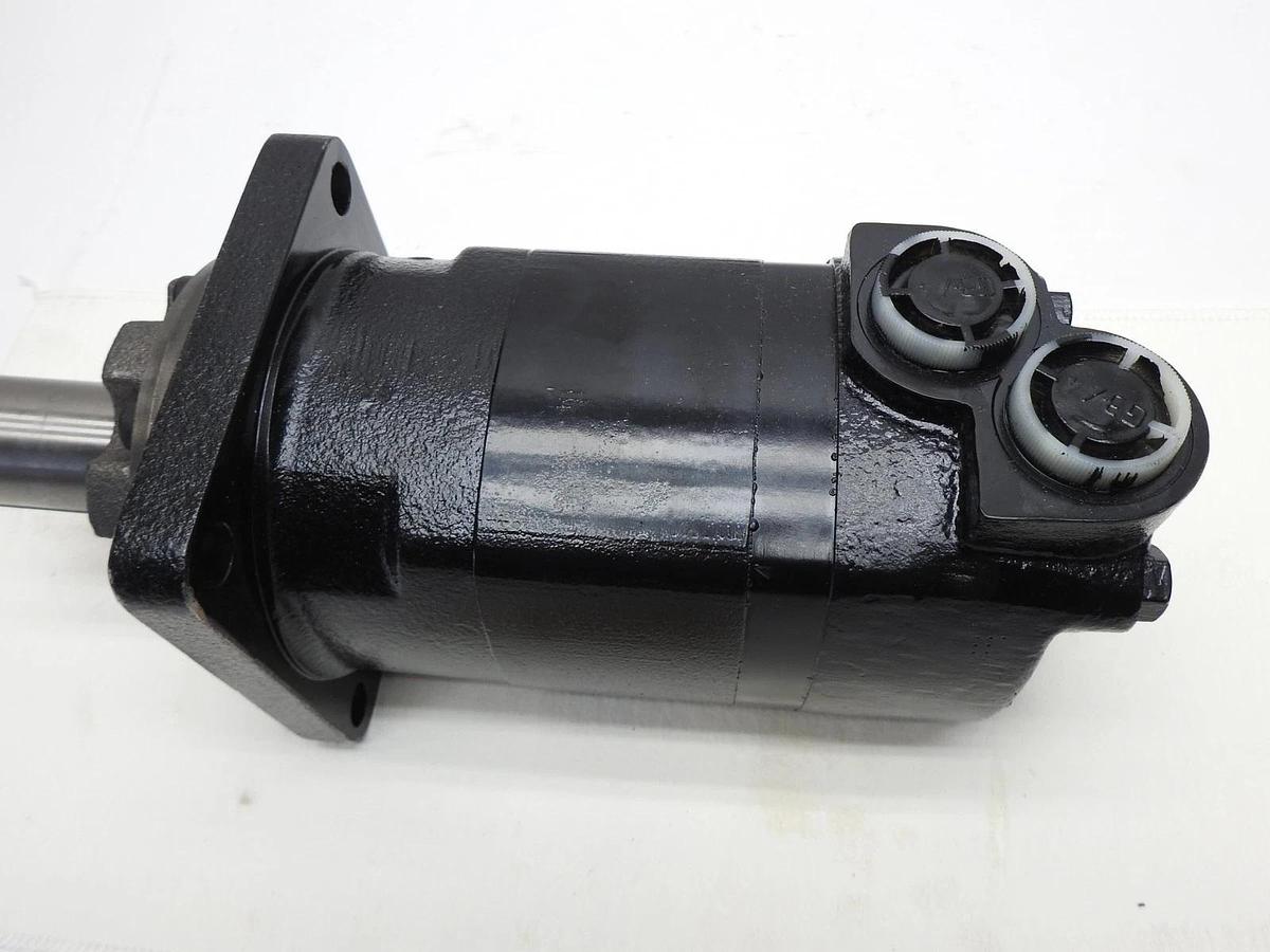 GENUINE Eaton 4K-495 Hydraulic Motor 626AG00079A Truck Excavator Loader XL4 OEM
