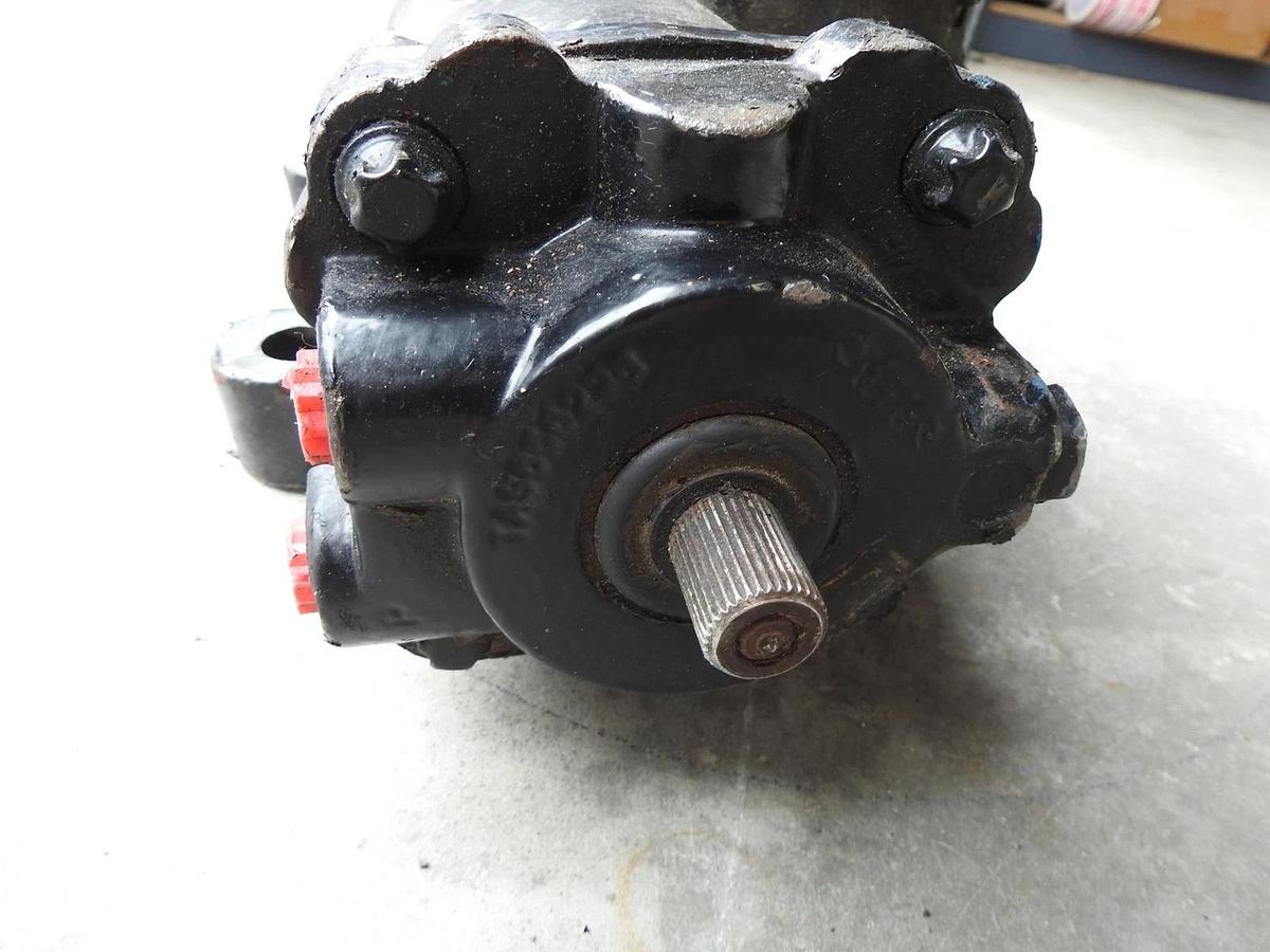 OEM TRW Ross Power Steering Gear Freightliner TAS85131 TAS855299 14-14455-001