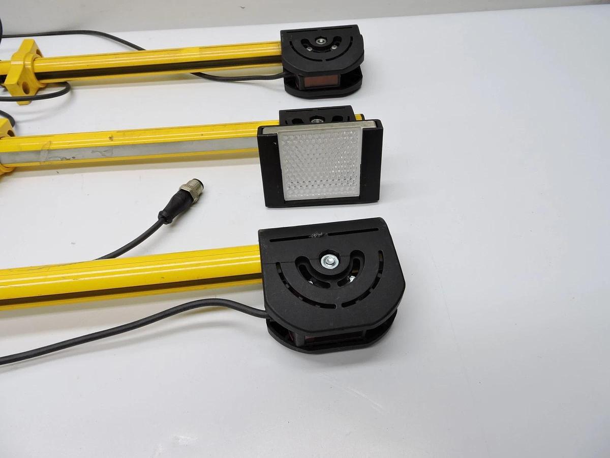 LEUZE 426529 SET-AC-MTX.2-2S MUTING SENSOR SET (INCOMPLETE) - NOB NEW READ