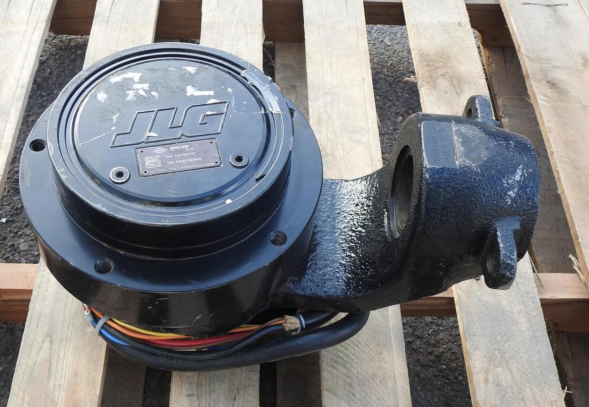JLG ES SCISSOR WHEEL DRIVE HUB ASSEMBLY 1001092737 - GENUINE OEM - BULK NEW!