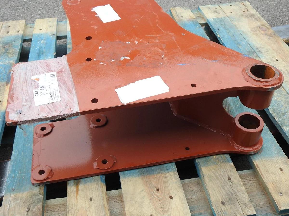 Ditch Witch 325-776 Radius Arm Cable Plow H1032, H1052, H1130, PT120Q, VP120Q