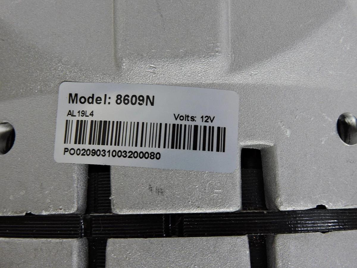 WAI 8609N Alternator - DR 35SI HP 140A/12V NOB NEW!