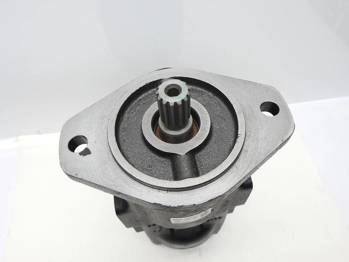 Parker 7029120031 Hydraulic Pump Power Steering Fan Motor 48X21 PGP 702-9120-031