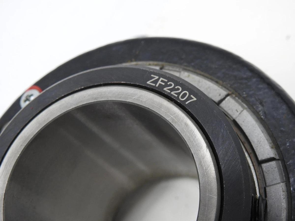 Rexnord ZF2207 Four-Bolt Square Roller Bearing Unit 2-7/16 in - NOB NEW!