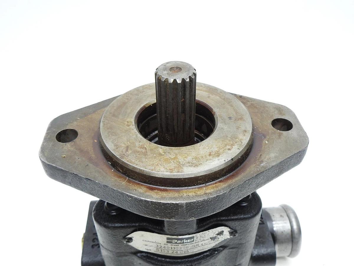 GENUINE John Deere AT179792 Main Hydraulic Pump 3249110306 OEM!