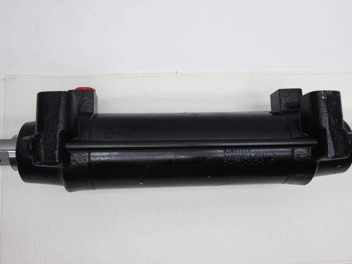 Steering Cylinder A2401015 01102022-015 Hydraulic ZH-070-040-0147 - BULK NEW!