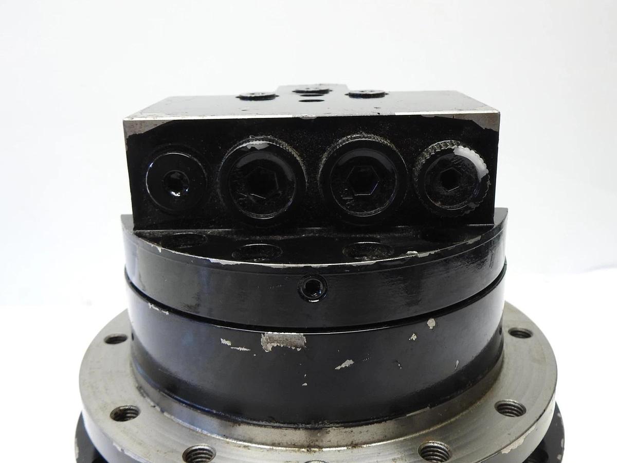 T1DK9 Final Drive Hydraulic Travel Motor for Heavy Equipment - NOB NEW!