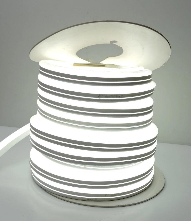 JS LED Power LED Flex Tube JE-004W-FN (WHITE) AC110V 30.5M/100'