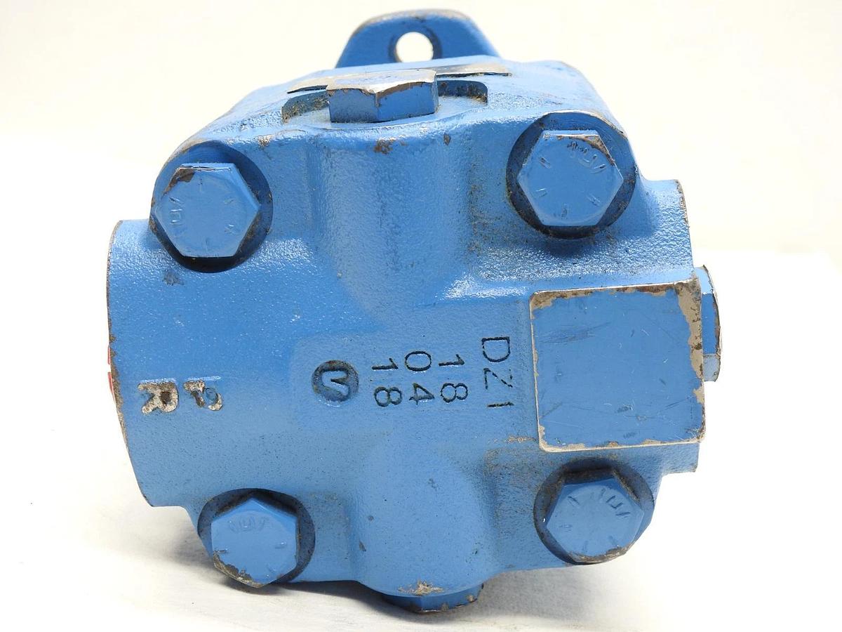 Genuine Eaton Vickers F3-V20NF-1S7T-138C7J-22L V20 Series VANE PUMP - NOB NEW!