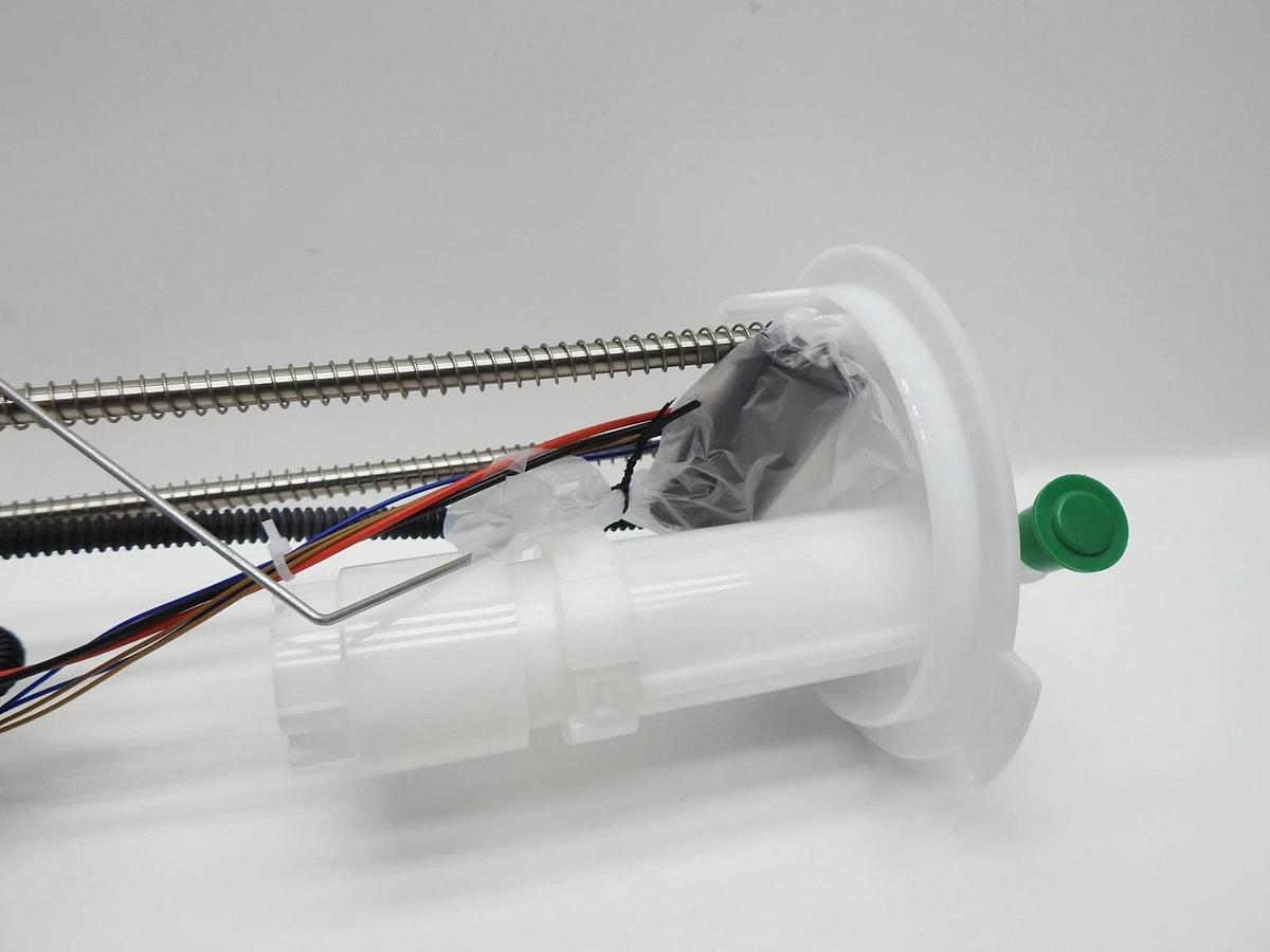 2011-2016 Infiniti QX56 QX80 V8 5.6L Fuel Pump Module Assembly 170401LA0B