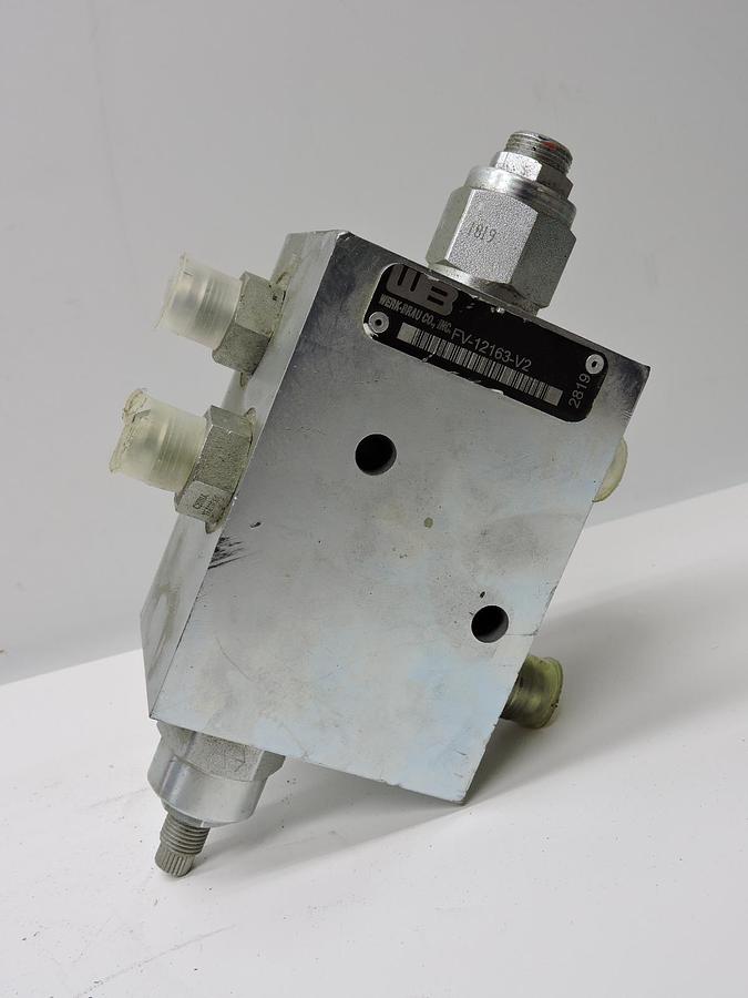 Werk Brau FV-12163-V2 Hydraulic Manifold Block w/ Cartridge Valves