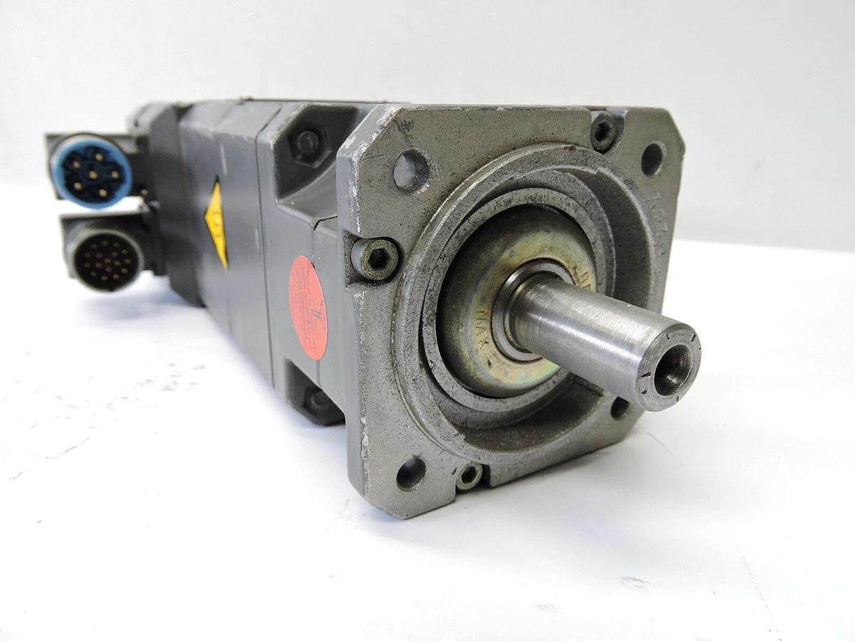 SIEMENS - 1FT6031-4AK71-3EH1 SYNCHRONOUS SERVOMOTOR 1FT60314AK713EH1 - NOB NEW!