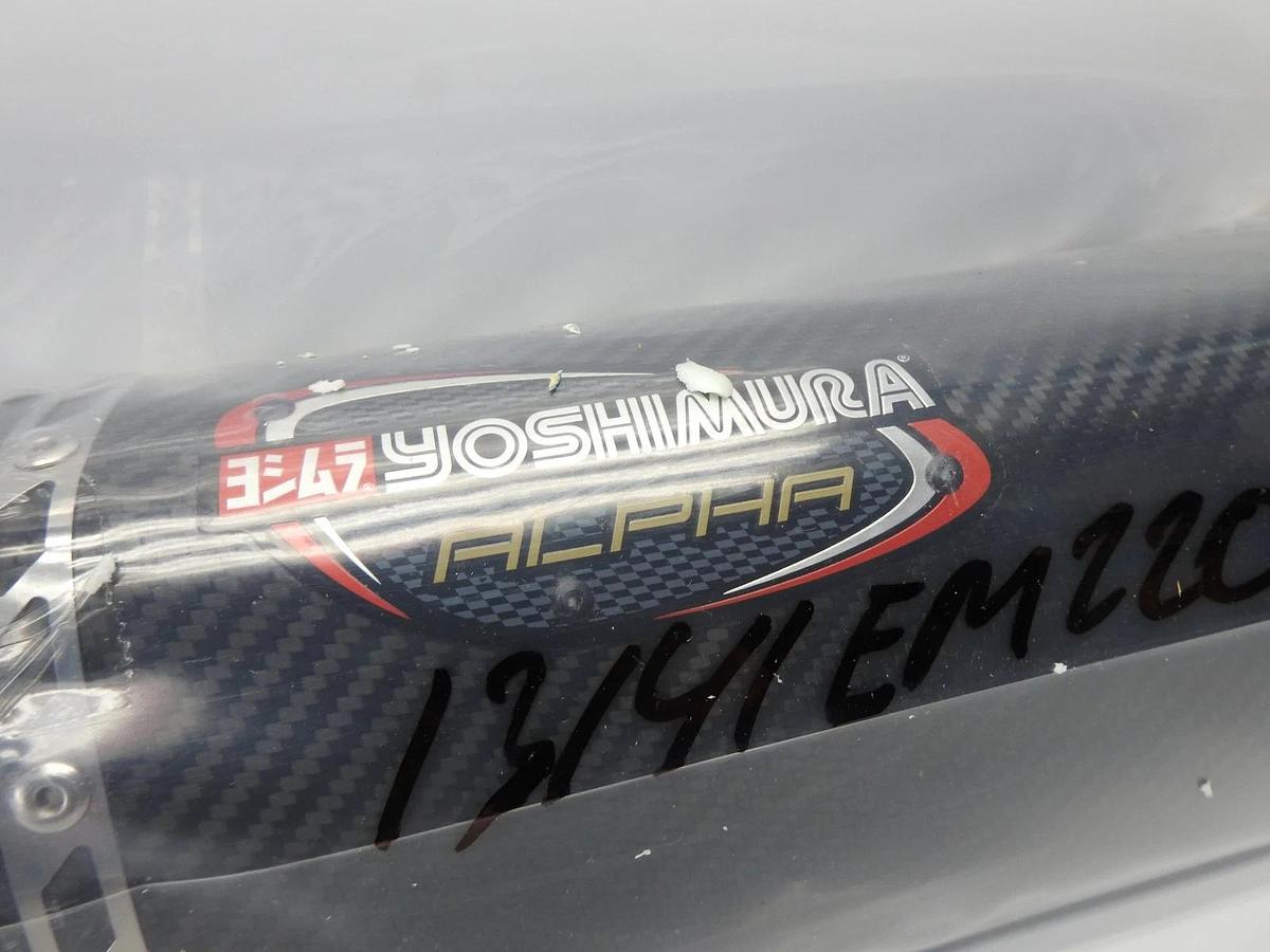 Yoshimura Alpha Signature Series Slip-On Exhaust SS/CF/CF 13141EM220 19-2292 NOB