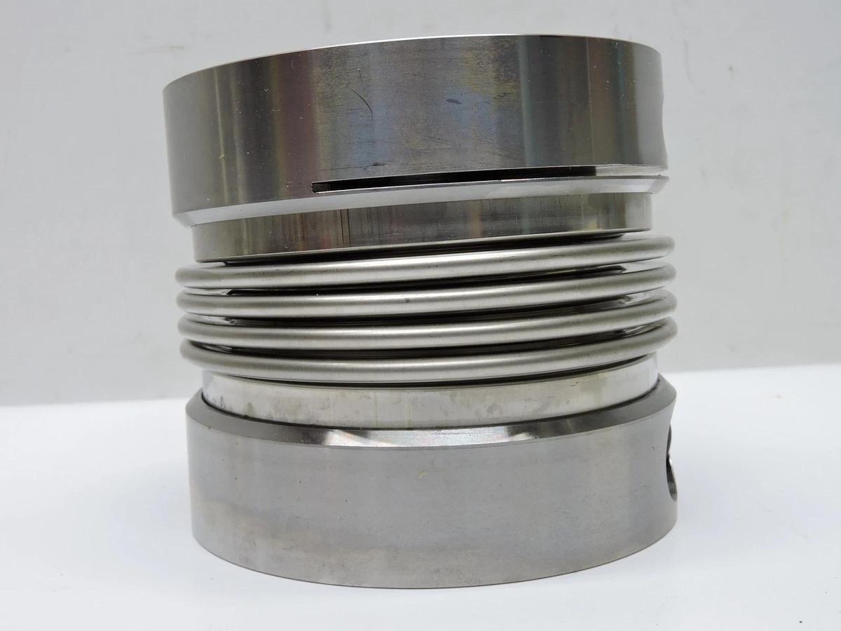 R&W BKL / 500 BORE D1: 32 H7, BORE D2: 34,93 H7 - NOB NEW!