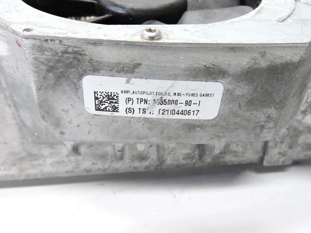 x2 - Tesla Model S/X Autopilot 3.0 full self driving module ECM 16-20 -UNTESTED