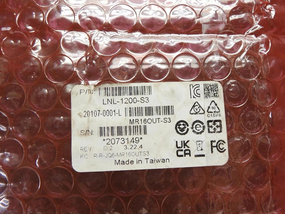Lenel 1200 S3 LNL-1200-S3 Output Control Module - AS IS Cracked Board