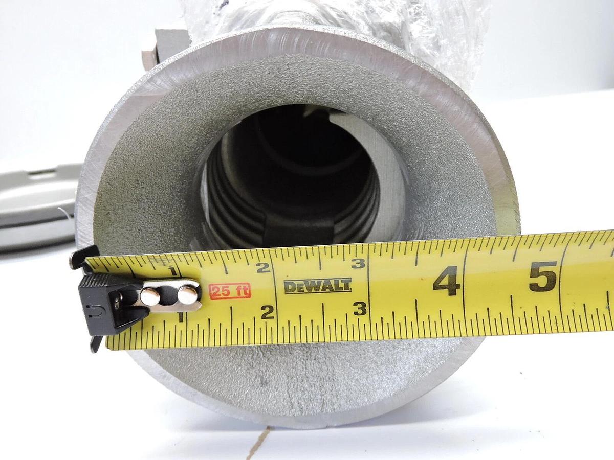 Mine Cable Services Corporation Female Cable Mount Coupler 8kV, 250A 2/0