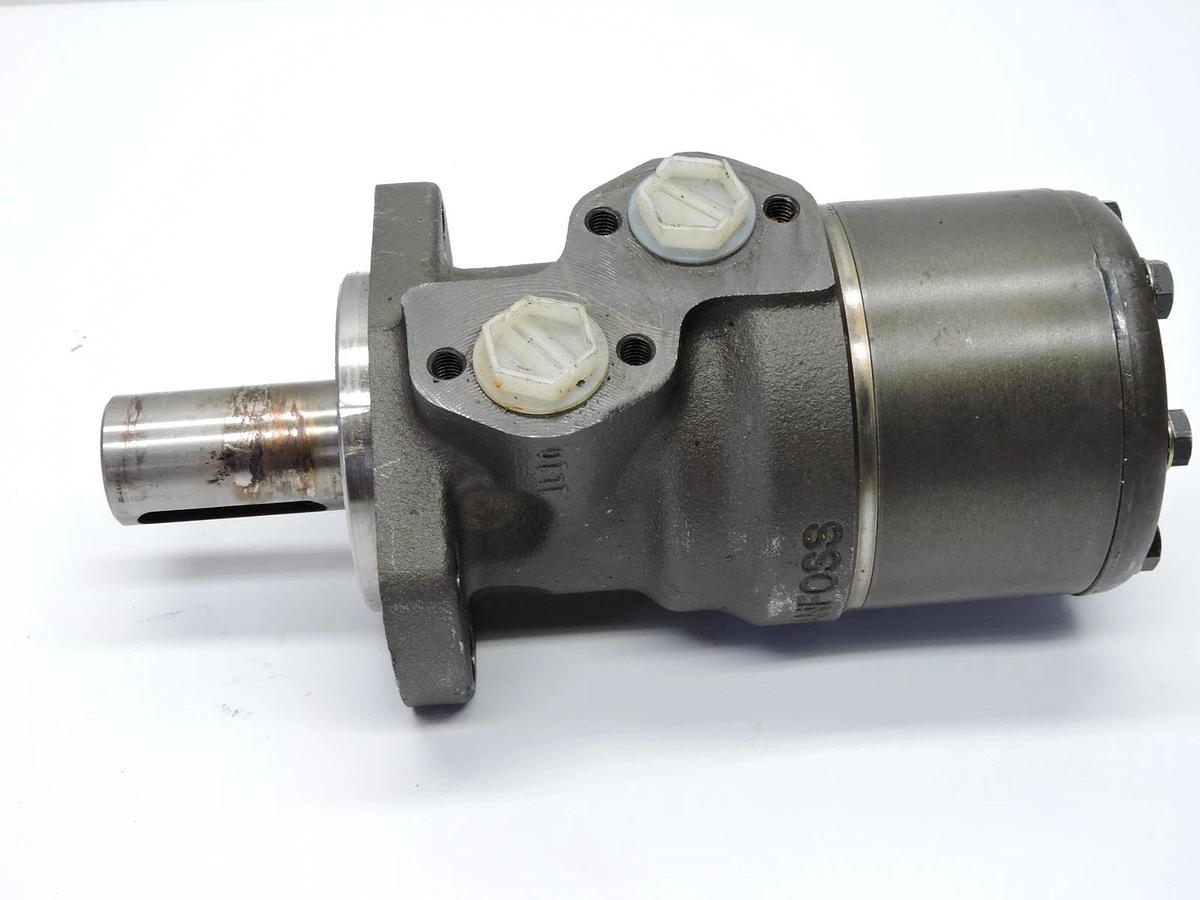 Danfoss 151-6007 OMR 315 Hydraulic Motor OEM NEW!