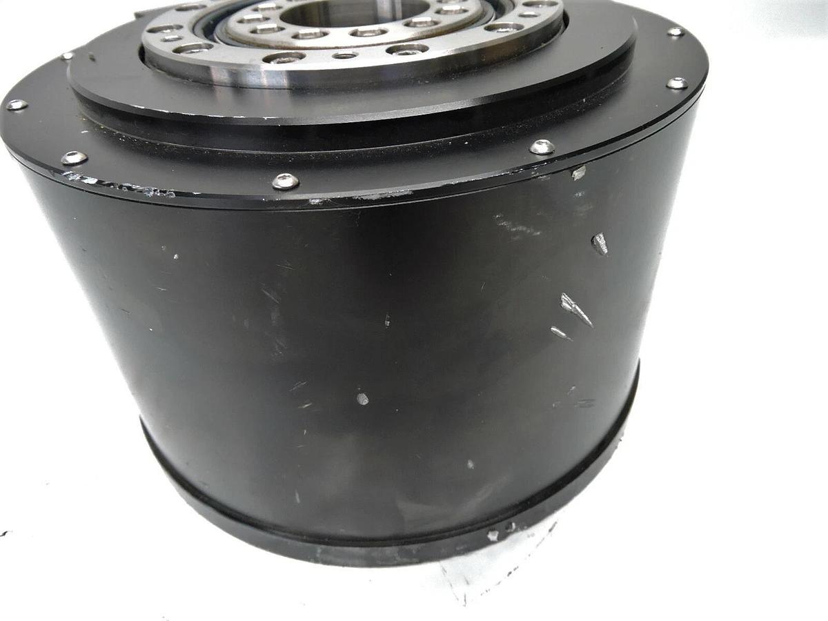 0190-63686 Servo Motor Head Rotation 7.5A, 88N-M 220 VAC 340-140-11031 - NOB NEW
