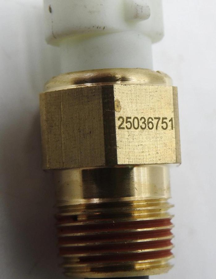 GENUINE GM Air Cleaner Temperature Sensor 25036751 IAT Turbo LS OEM NEW!
