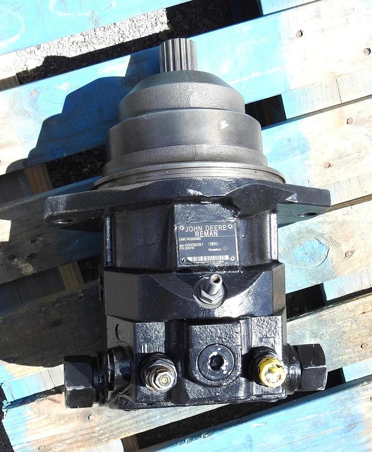 Genuine John Deere PG200362 Hydraulic Propel Axial Piston Motor R986120559 REMAN