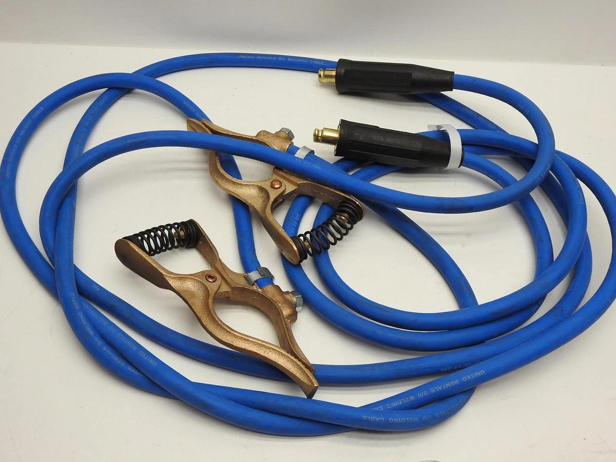 United Rentals 2/0 Welding Ground Cable w/ LC-40 Plugs (12.90 lbs Total)