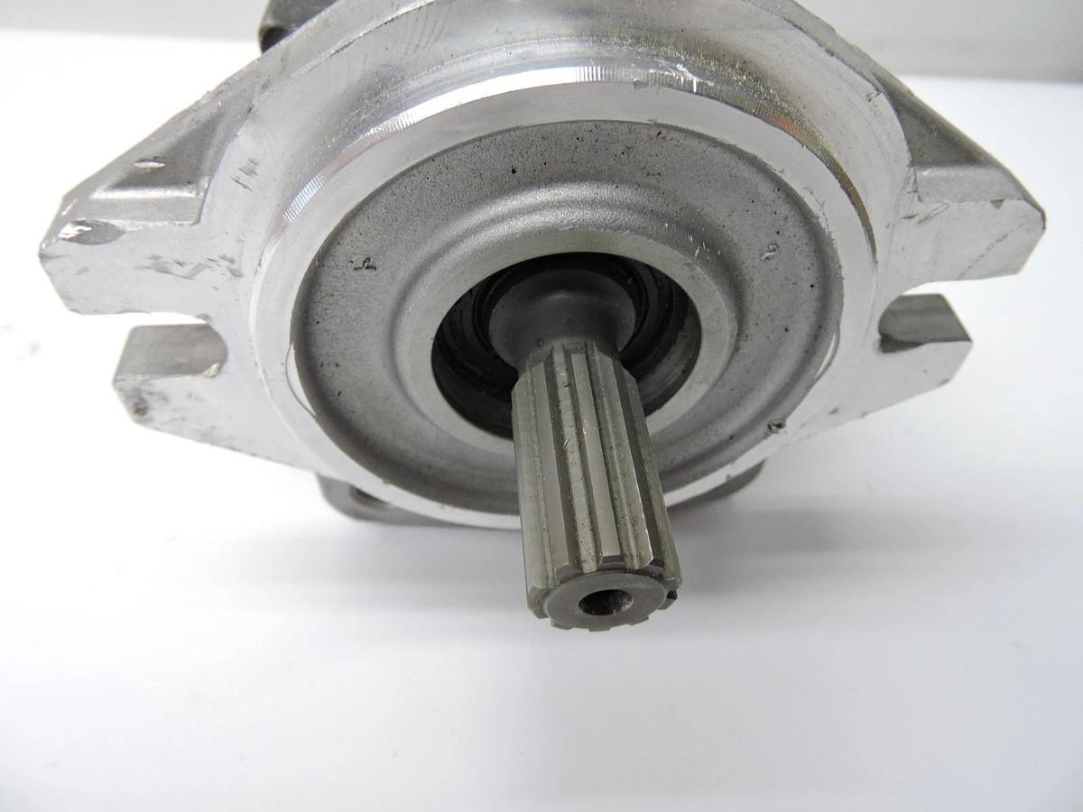 Steering Gear Motor 14766-04, 1222-0072 (MADE IN JAPAN) TCM 69101-FK160 NISSAN
