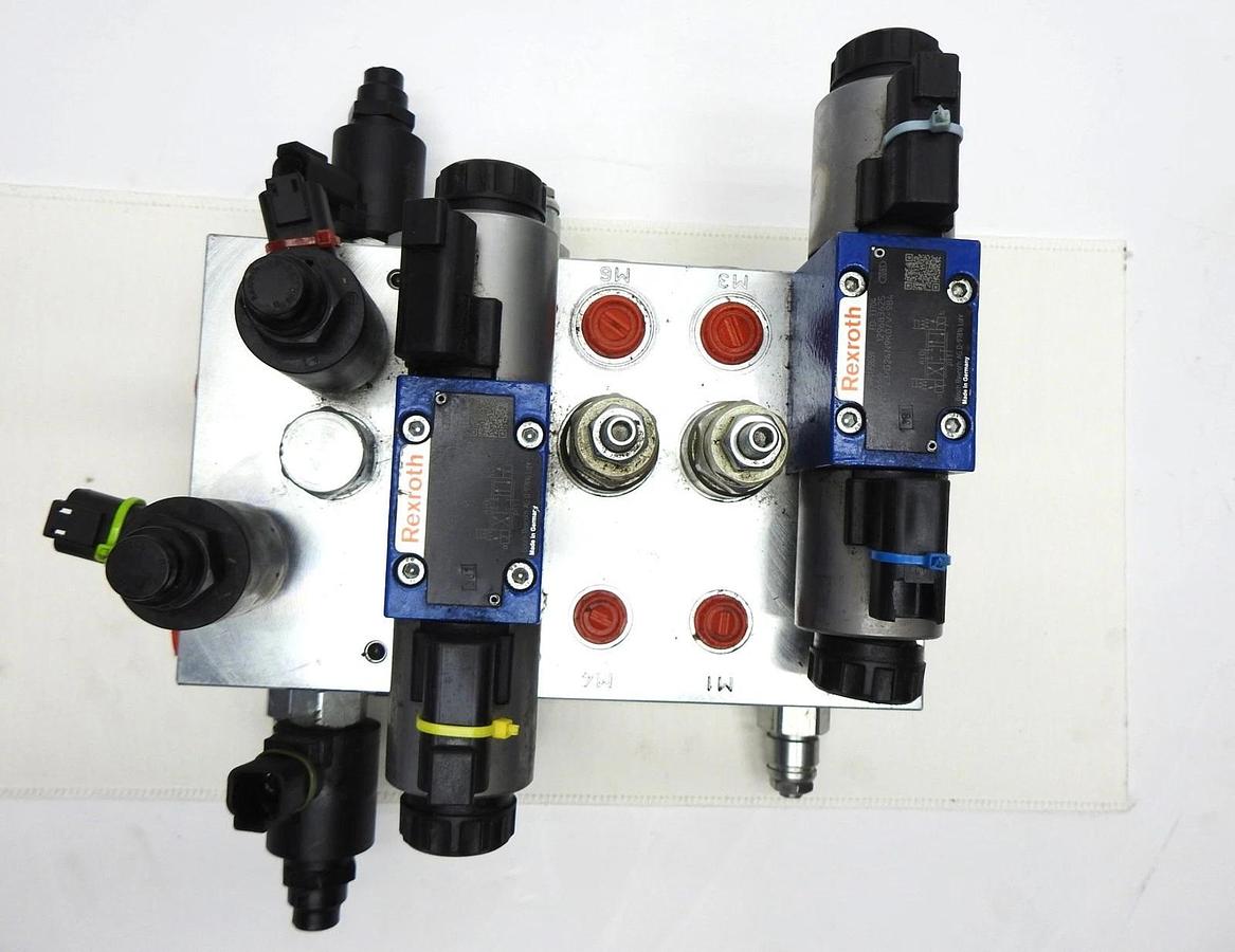 Wirtgen Hydraulic Manifold Assy R930069538, 2656607 Rexroth R901358659 4WRA6E30
