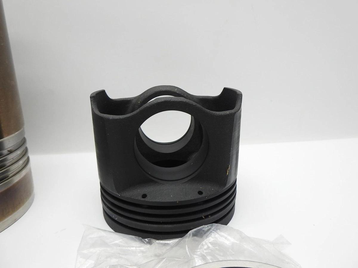 Interstate McBee M-CK3564787P Replacement Cylinder Kit for CAT 3406E/C15/C16 NEW