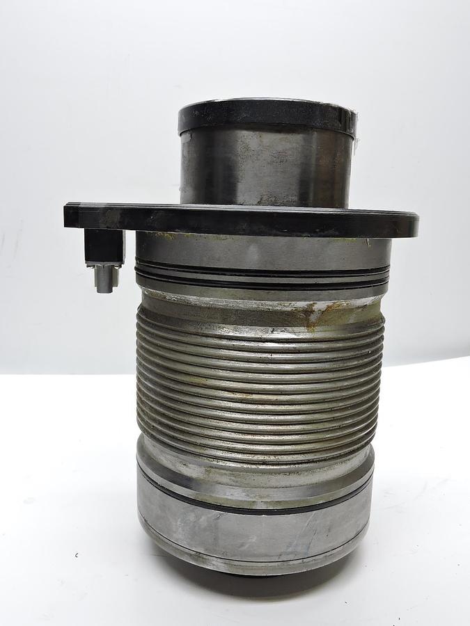 Renaud 175-170200-DIA25 / 2303 Spindle 400V / 134Hz, 7kW / 15A