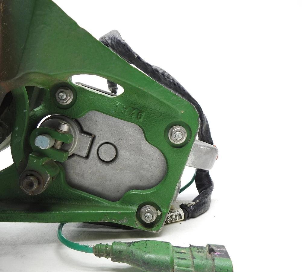 GENUINE John Deere RE523007 Combine Turbo Charger S300BV126, RE534513 + Actuator