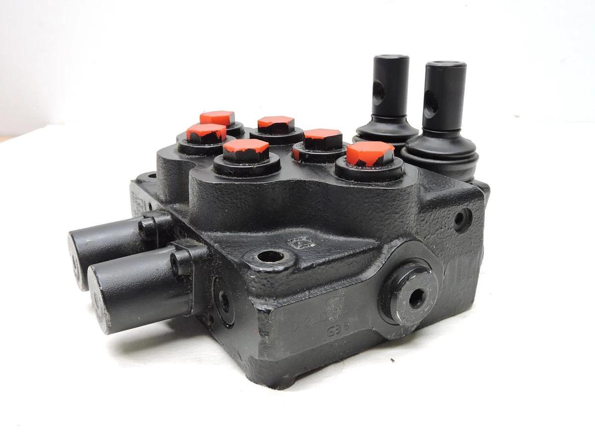 Walvoil 40007594 Hydraulic Distributor Valve for LS MT3.40, LS MT125 LS MT1.25