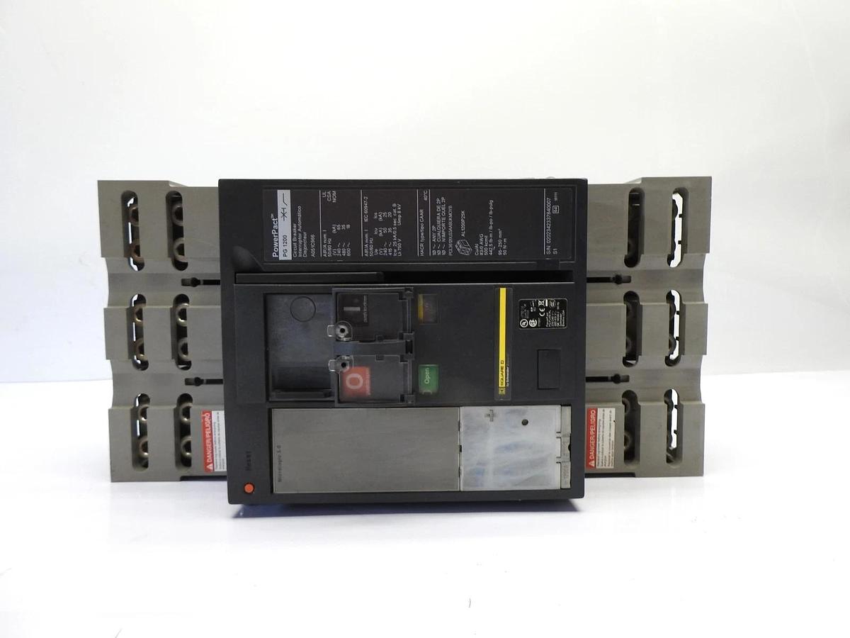 Cummins ONAN A051C966 Breaker PowerPact PG1200 PGL36120U33A