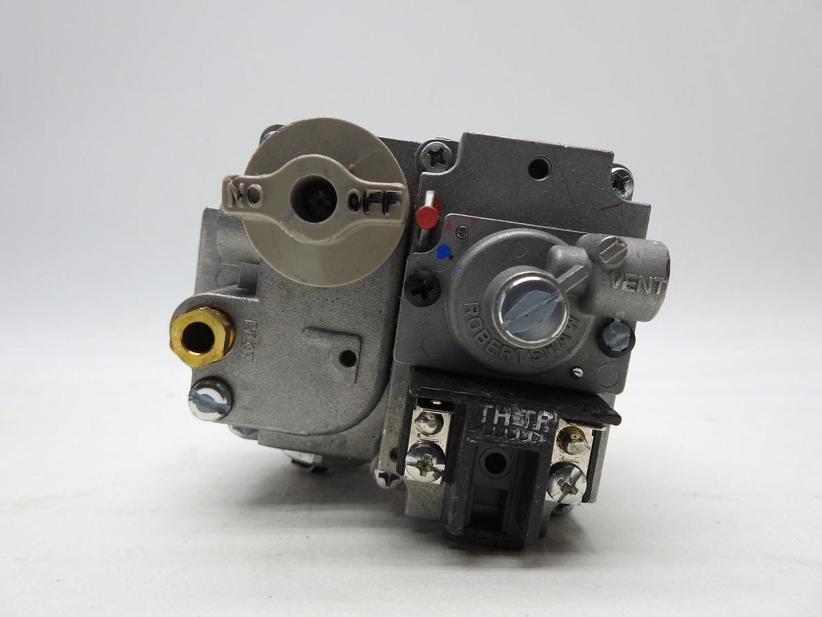 Robertshaw 7000BDER-S7A GAS VALVE 24V PILOT 3A2-501-733 24VAC 7000BDER 700-056