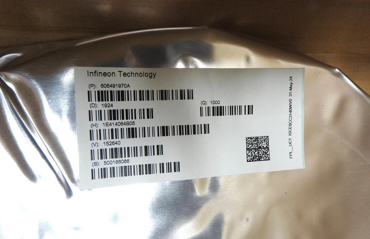 1000/pk - Infineon TLE7718G (TLE7718GXUMA1) PG-DSO-52 Integrated Circuits - OEM