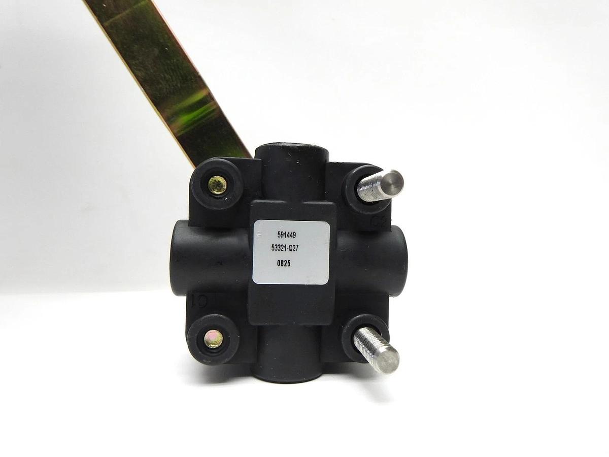 Barksdale Air Leveling Valve Height Control 53321 Q27, 591449 Truck Bus Leveling