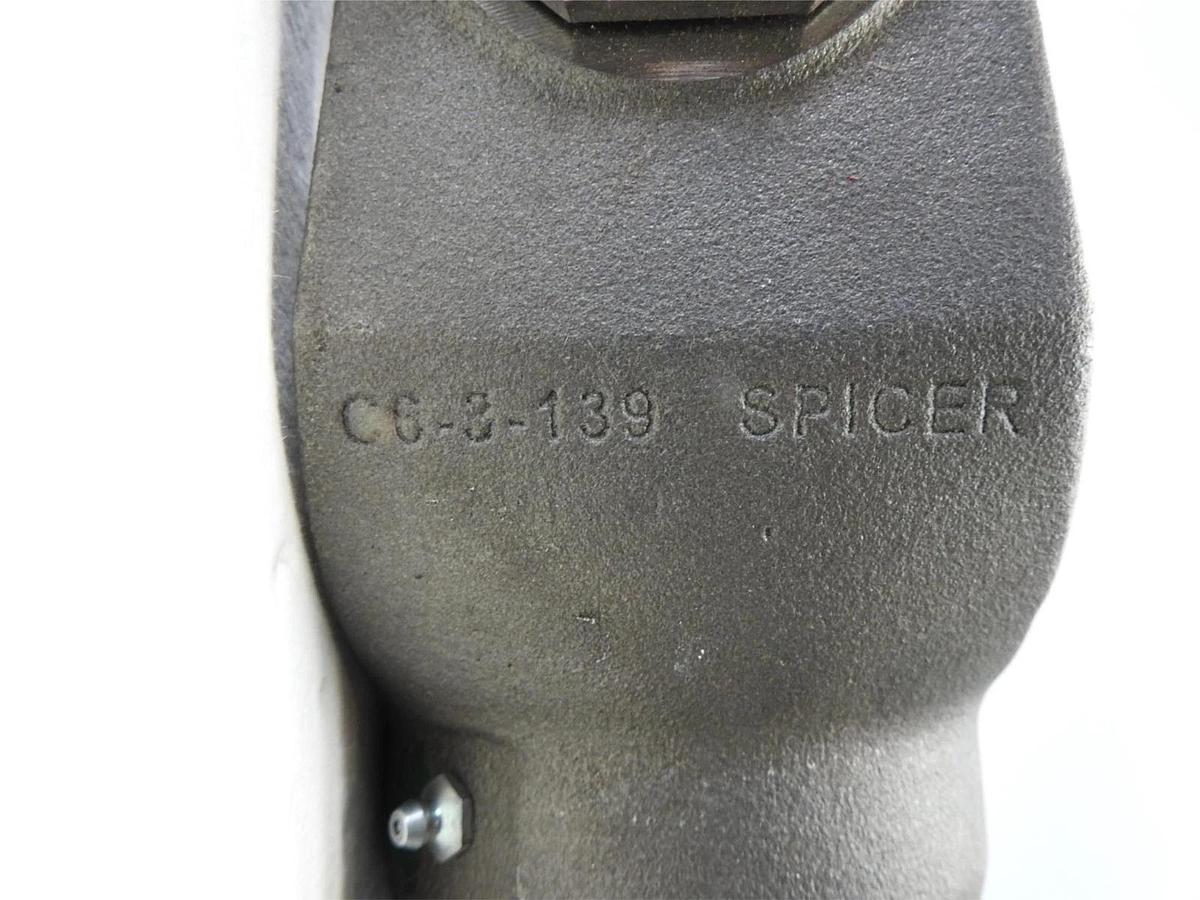 Spicer C6-3-139 Driveshaft Slip Yoke - NOB NEW!