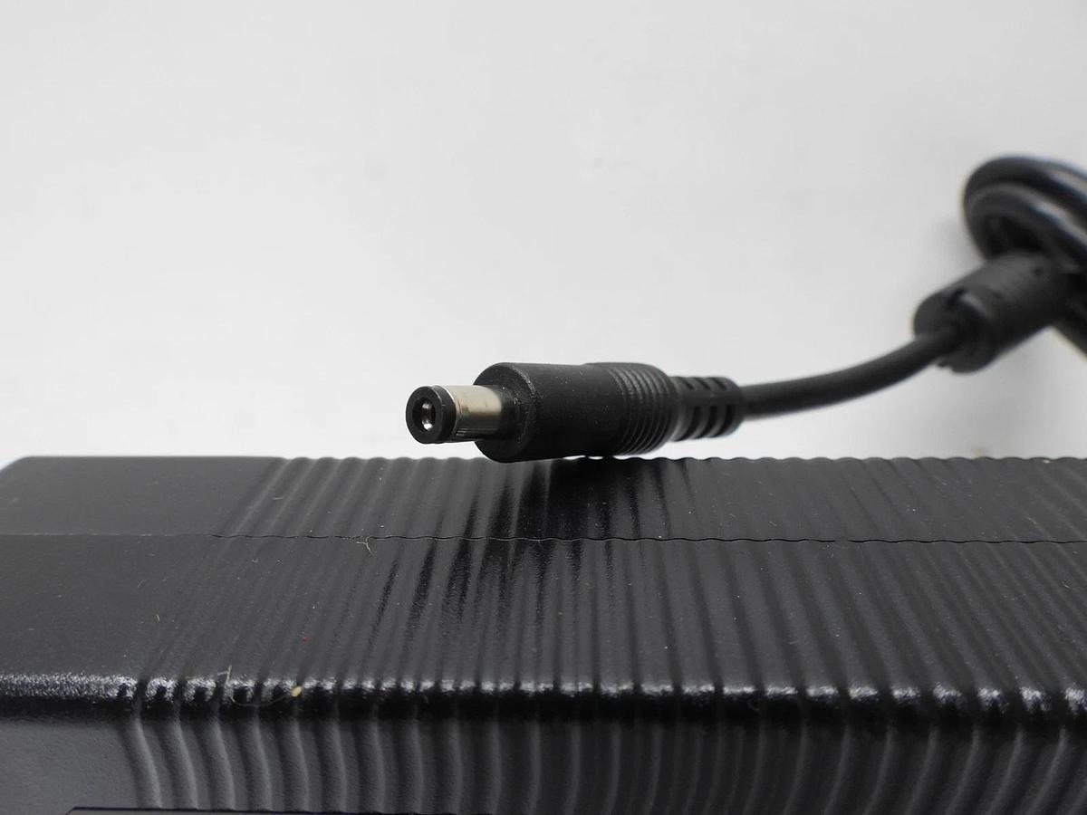 CUI SDI120-16-U 16V-7.5A Ac Adapter Power Supply SDI-120-16-UT-P241-C1 NEW!