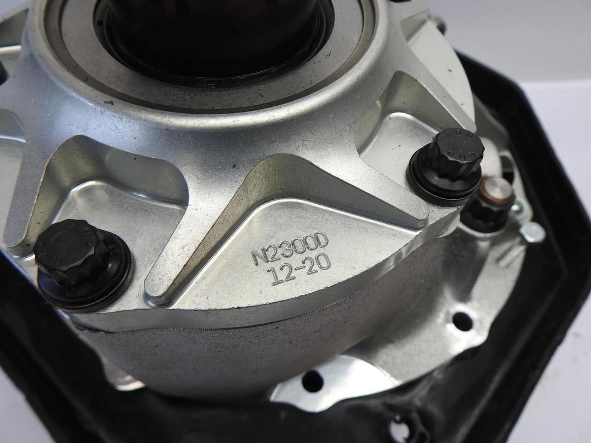 Strange 9" H.D Carrier: D1555, N2322, YOKE: U16021, 3-70 Clear Ratio - NEW!