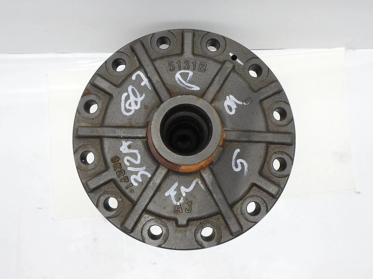AAM 8K271 (12 Bolt) 5131B Differential Assembly Locker Hub AJ 8J301 - NOB NEW!