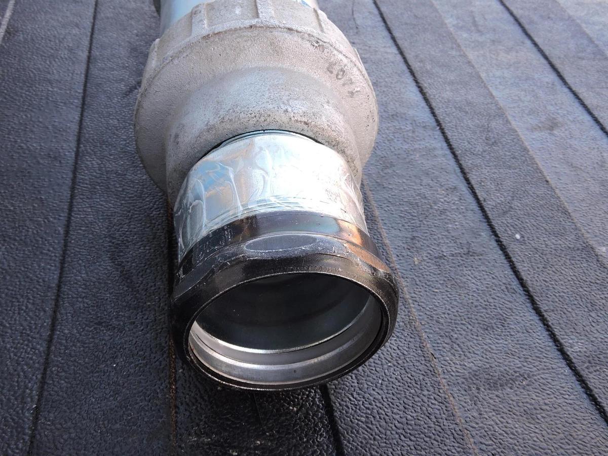 Eaton XJG74 Max Expansion: 4", Conduit 2 1/2", XJG 74 - NOB NEW!