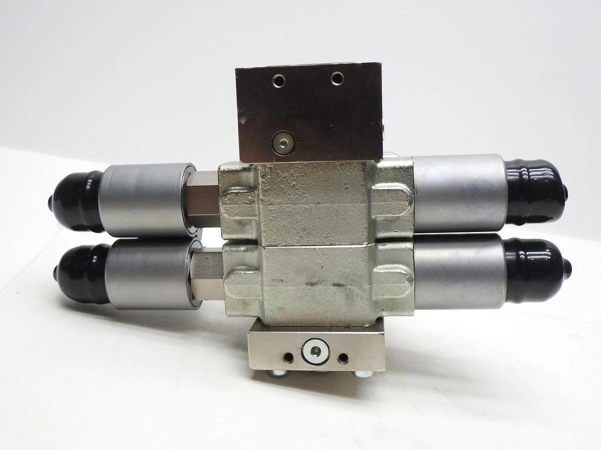 Coe Orchard Equipment Hydraulic Valve Manifold R978061574 COE# 20071, R978061574