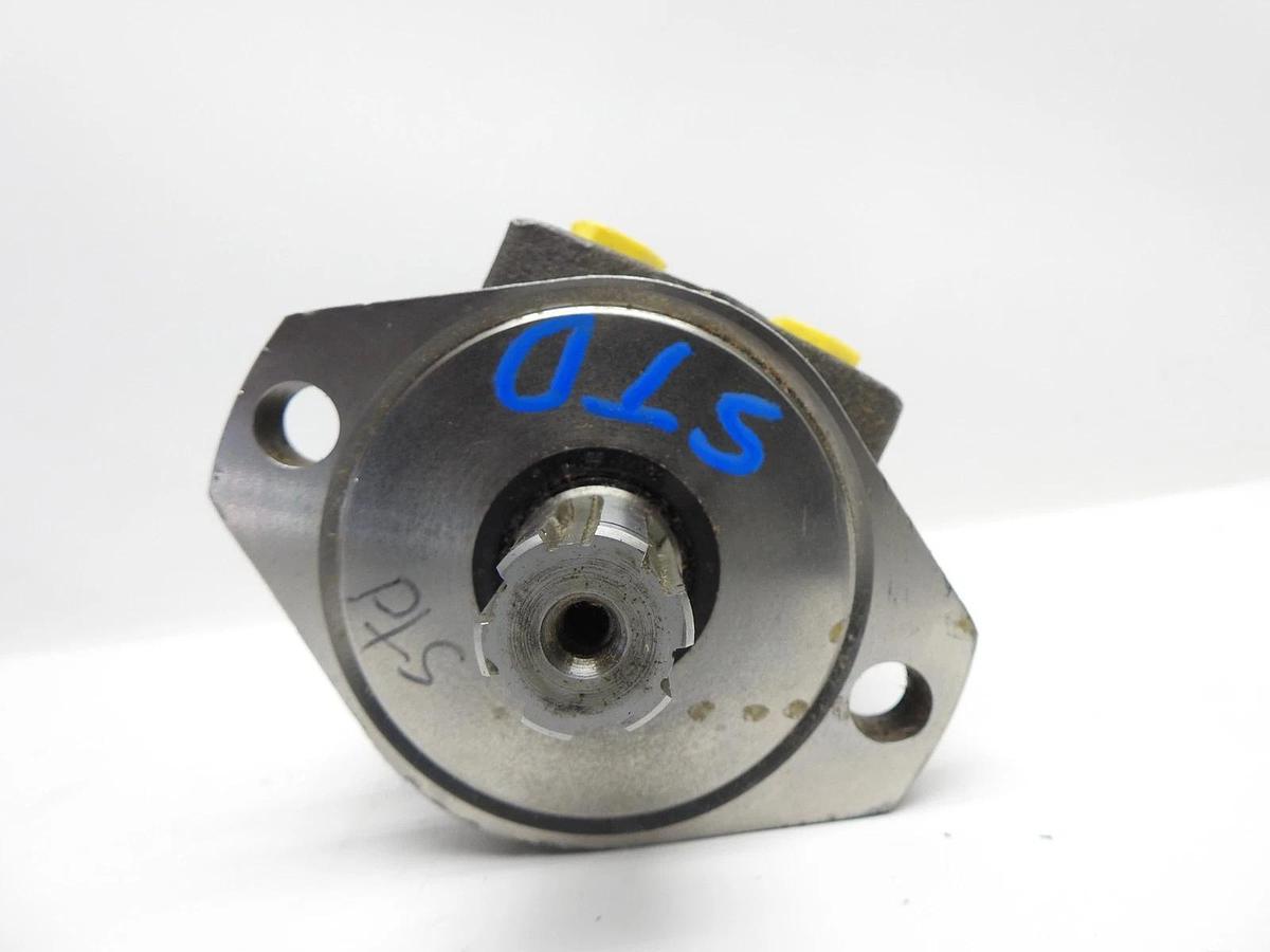 Parker Hydraulic Motor Splined Shaft (6 teeth) 2 Bolt Mounting TRG3 (UNKNOWN PN)