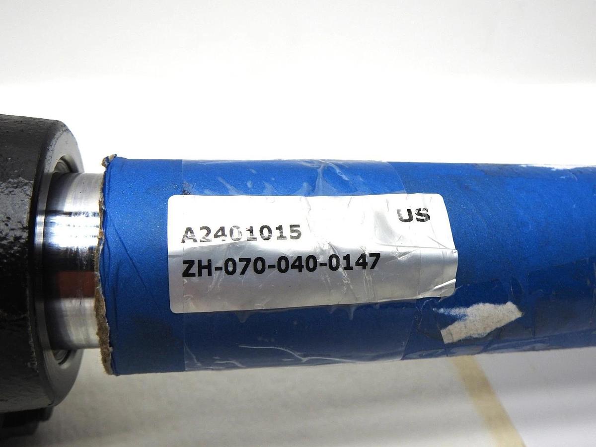 Steering Cylinder A2401015 01102022-015 Hydraulic ZH-070-040-0147 - BULK NEW!